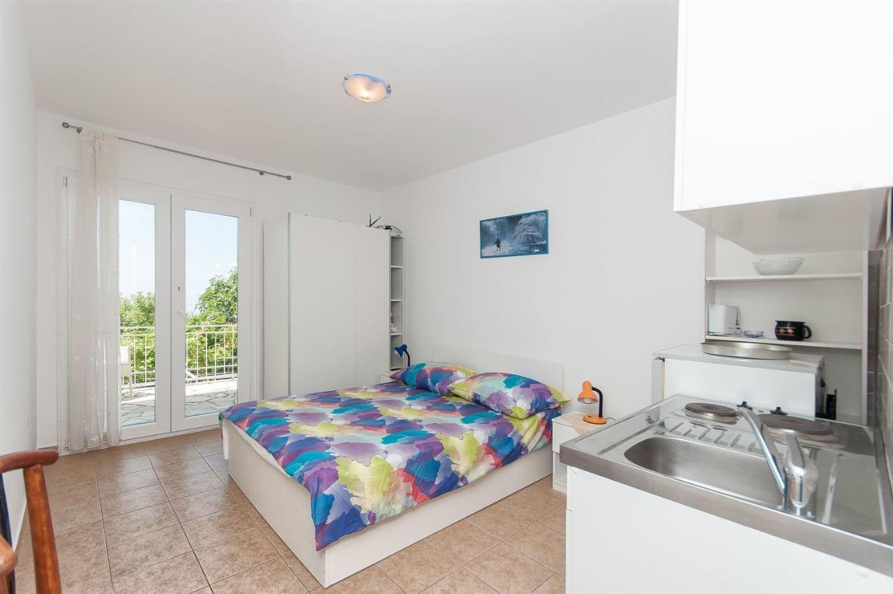 Apartments Zorica Tucepi Exterior photo