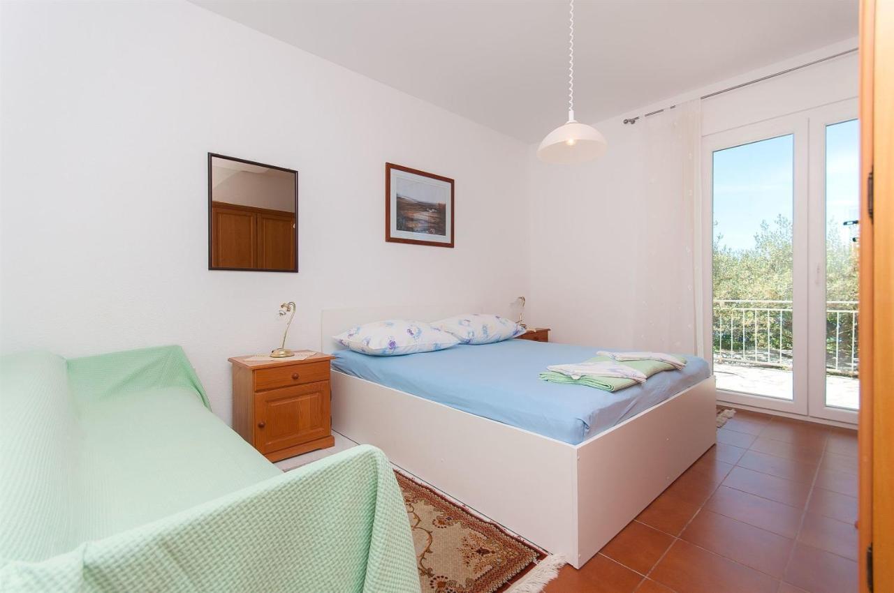 Apartments Zorica Tucepi Exterior photo